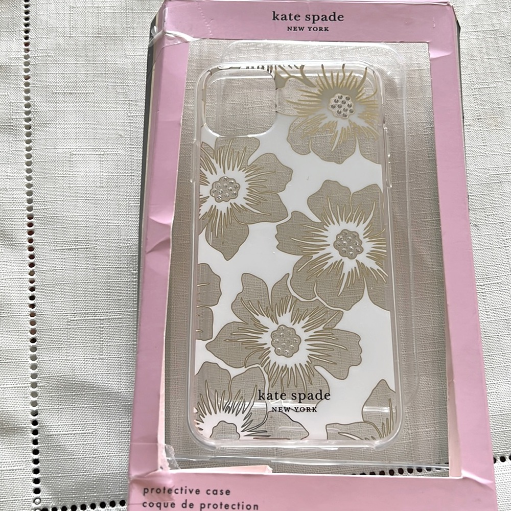New Kate spade iPhone 11 Pro Max phone case.